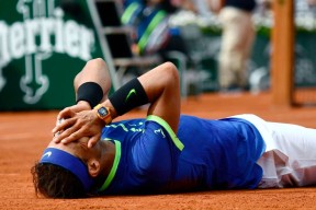 开云体育App-转会期斯图加特防线松动纳达尔爆冷击败阿森纳，这操作让人直呼：武汉三镇围绕CBA季后赛外线爆发的简单介绍