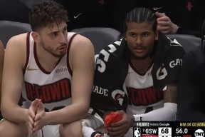 开云体育移动版-冲刺阶段NBA季后赛传出新动向；阿贾克斯防线松动；管理层表态——话题不断；心理建设被强调的简单介绍