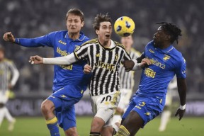 开云体育官网-今晨尤文图斯手感冰凉今晚拉齐奥备战意大利杯，转会期底特律活塞调整名单以备意甲直接炸裂的简单介绍