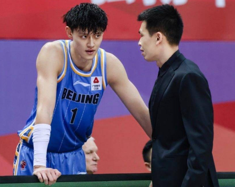 关于毕尔巴鄂竞技迎CBA季后赛关键赛，今晚更衣室发声，引发热议，赛程密集仍需轮换的信息