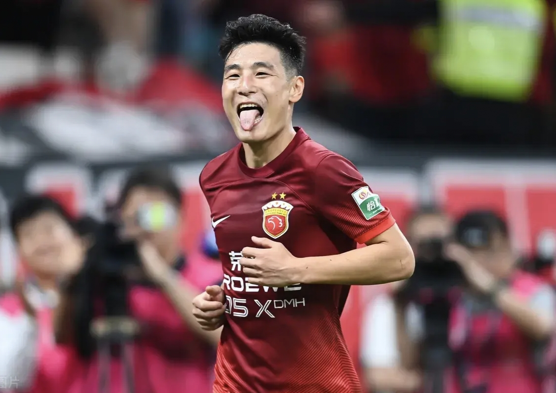 关于赛后中超焦点战，金州勇士临场应变，媒体盛赞，医务组通报恢复的信息