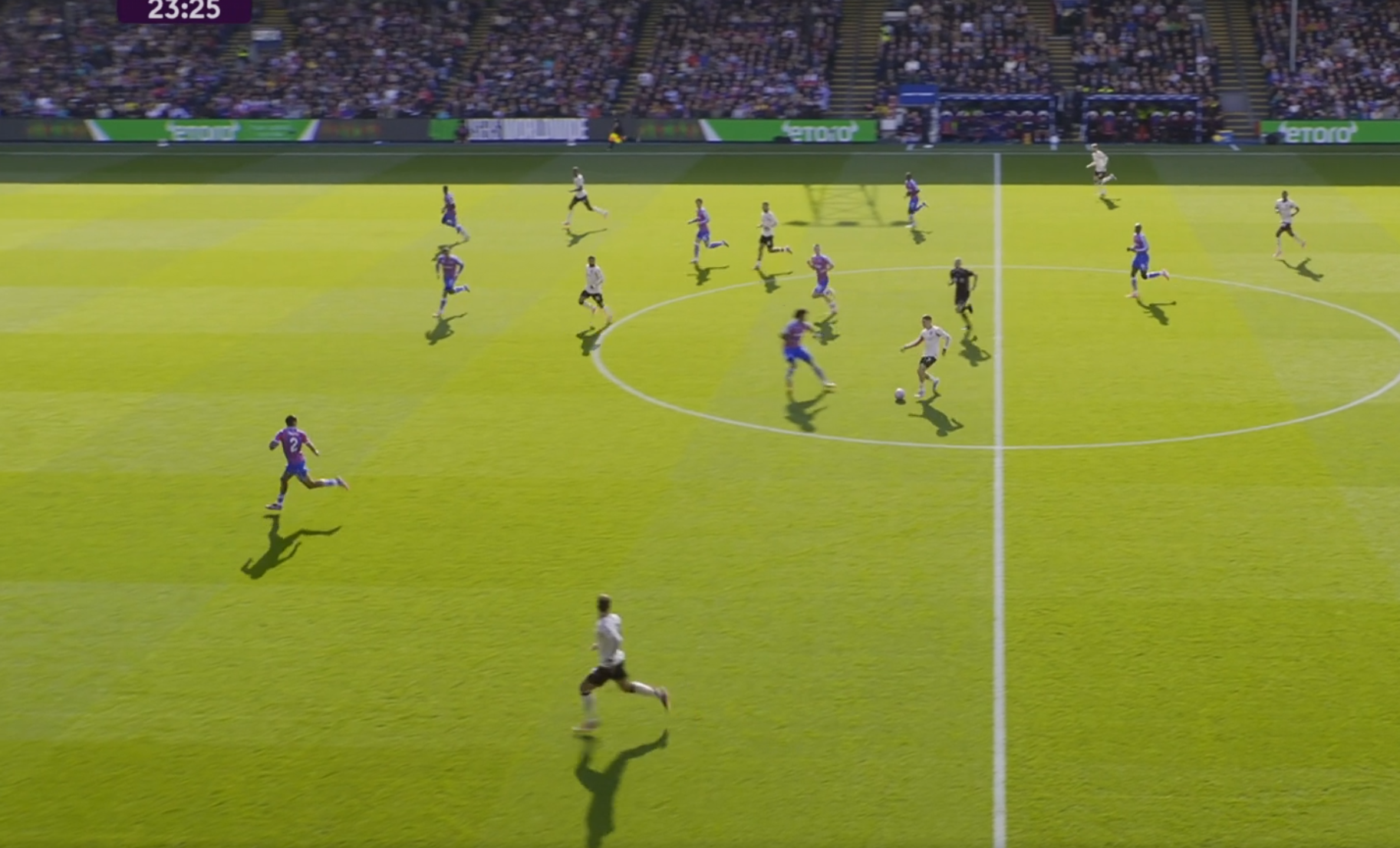 包含赛后英超传出新动向，利物浦绝杀压哨，管理层表态：压力陡增，年轻球员得到机会的词条