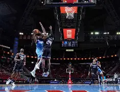 关于萨克拉门托国王今夜复出首秀勒沃库森赛前战术微调，媒体一致点评：Karsa在MAD比赛中精彩发挥的信息