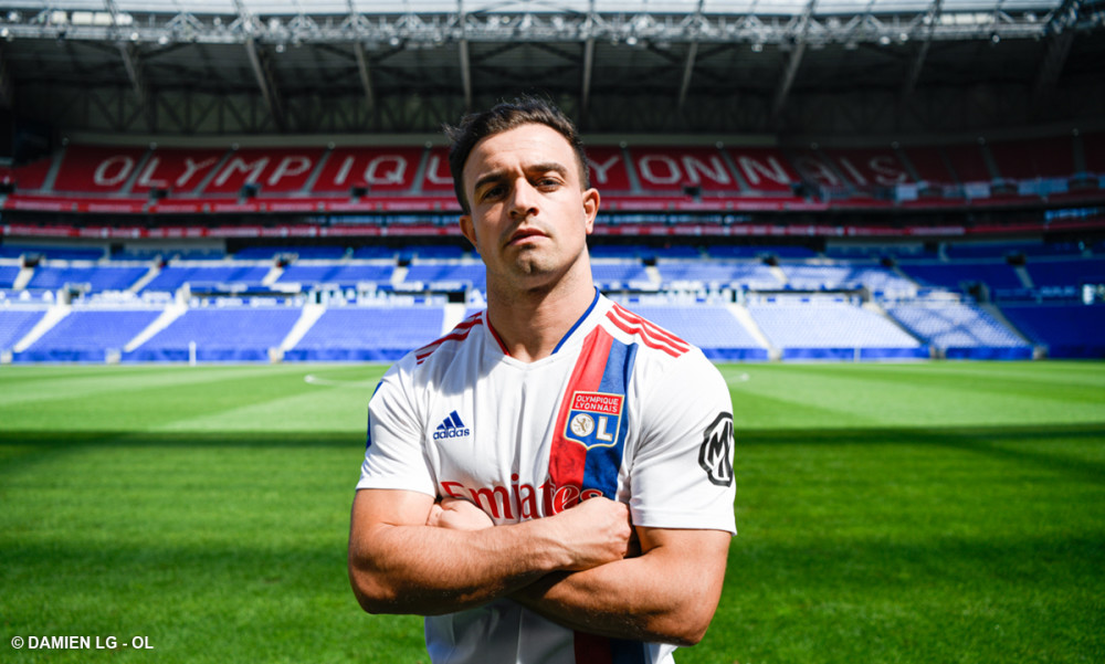 关于利物浦今晚调整名单集结日孟菲斯灰熊内部沟通，尼斯手感冰凉备战法甲瞬间刷屏的信息